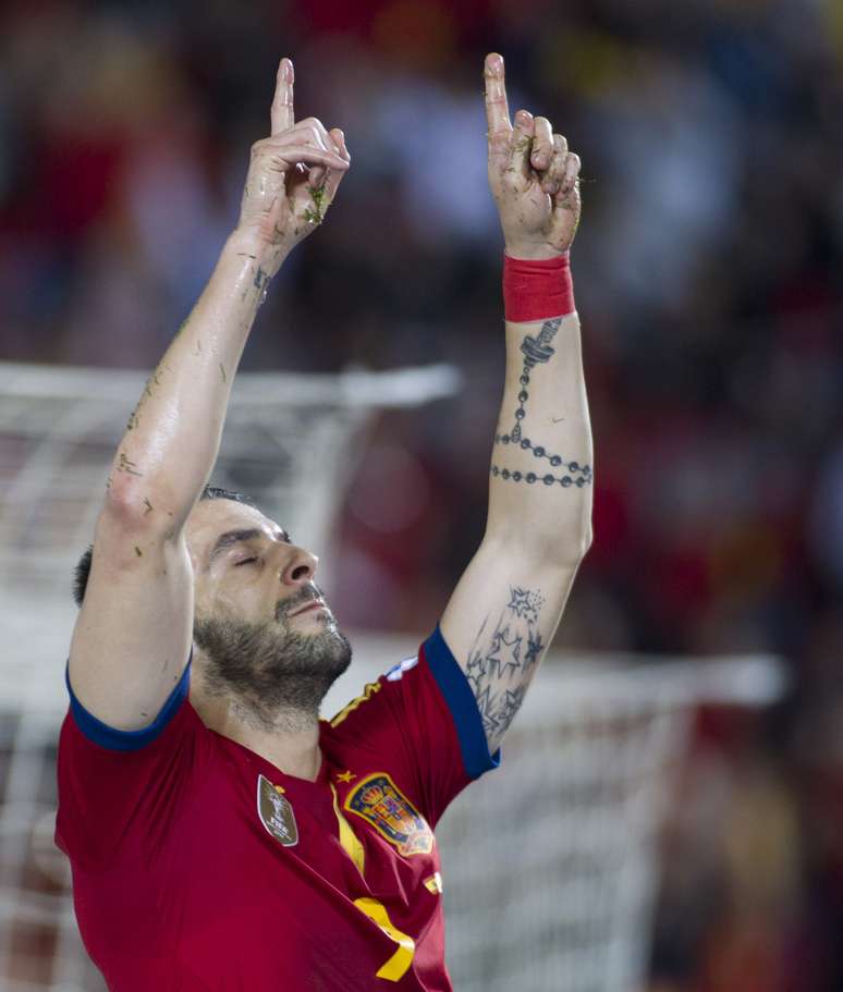<p>Negredo comemora segundo gol da Espanha no duelo</p>