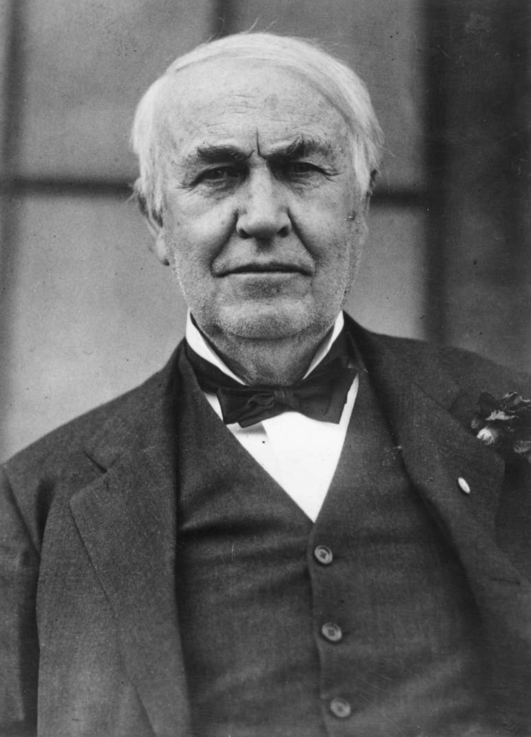 <p>O inventor Thomas Alva Edison (1847 - 1931)</p>