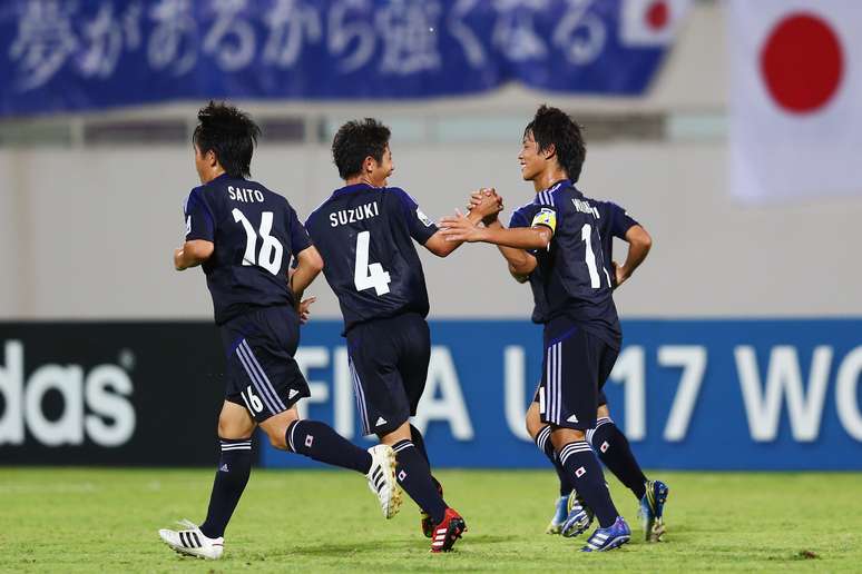 Com dois gols, Watanabe (à direita) foi o destaque da vitória japonesa sobre a Venezuela