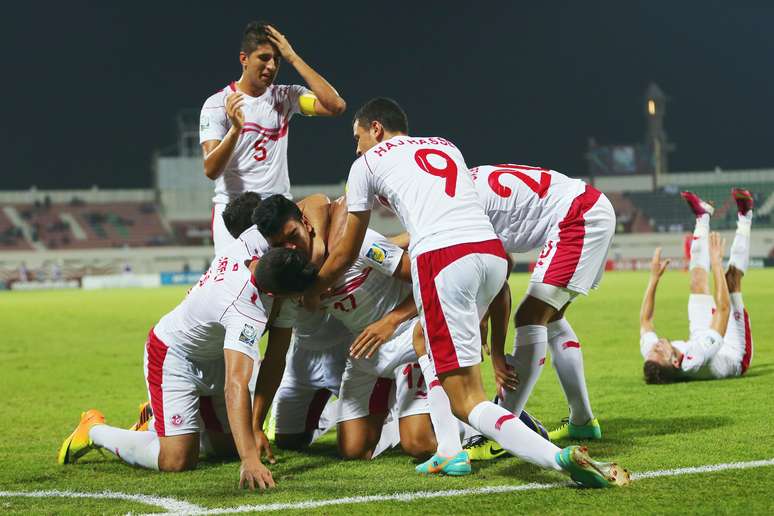 Tunisianos comemoram classificação no Mundial Sub-17