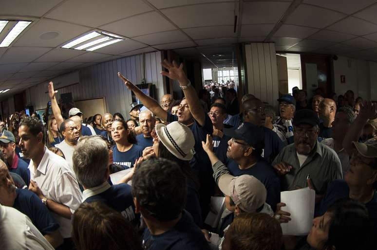 Segundo organizadores, protesto reuniu cerca de 3,5 mil pessoas