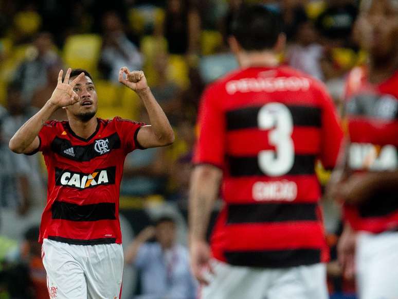 <p>Hernane mostrou oportunismo nos gols do Flamengo</p>