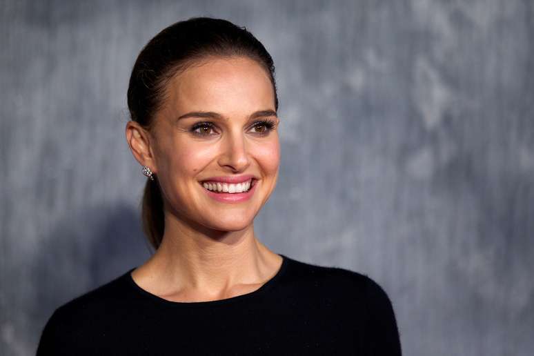 natalie portman thor 2 pelo