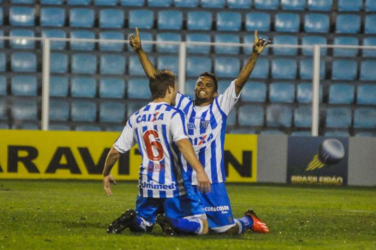 <p>Equipe catarinense est&aacute; na briga para voltar &agrave; elite do futebol brasileiro</p>