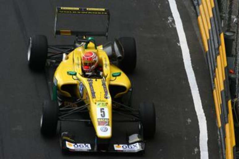 <p>Nasr chegou à GP2 em 2012 (foto), mas ainda não venceu na categoria; última vitória veio em julho de 2011, ainda pela Fórmula 3</p>