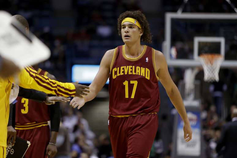 <p>Ap&oacute;s aus&ecirc;ncia da segunda parte da temporada em 2013, Varej&atilde;o volta para ajudar os Cavs</p>