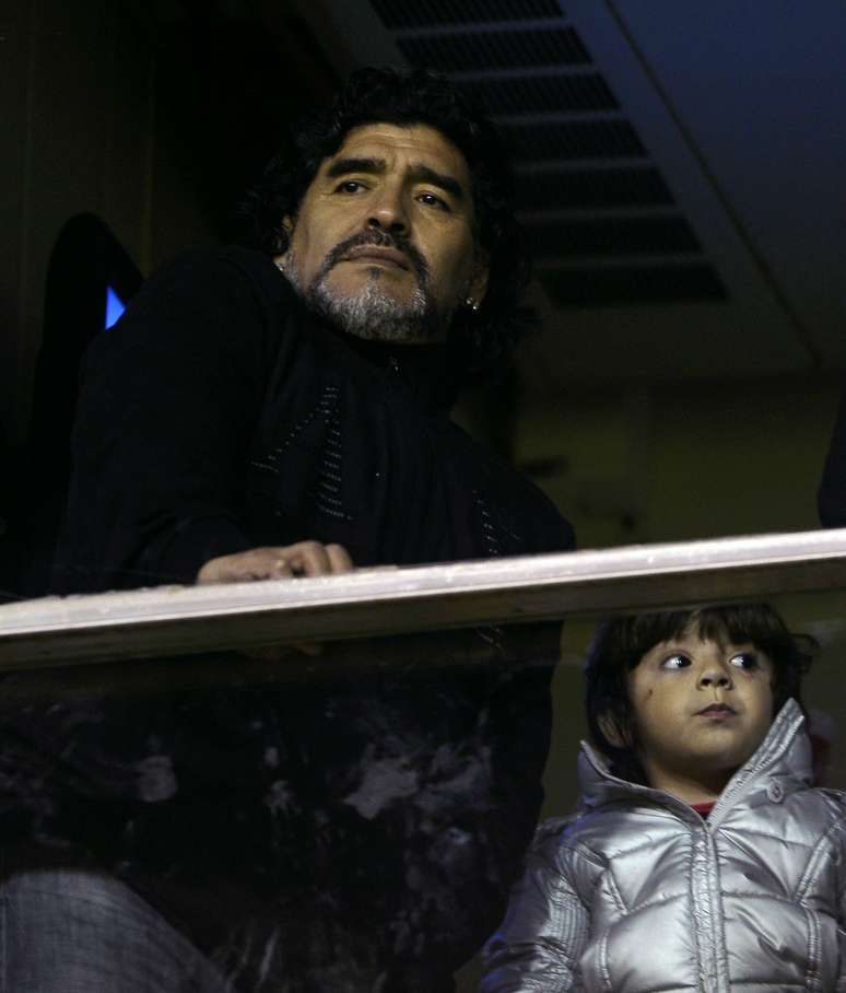 <p>Maradona se emocionou a falar do neto Benjamin, filho de Agüero e Gianina</p>