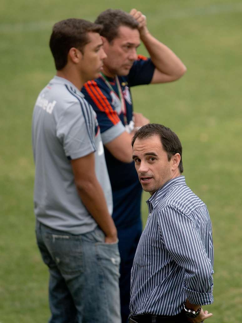 <p>Rodrigo Caetano foi um dos aliados para perman&ecirc;ncia de Luxemburgo ap&oacute;s queda contra o Vit&oacute;ria</p>