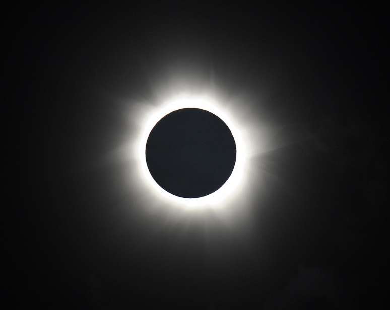 Eclipse solar total pôde ser visto na Austrália em novembro de 2012, o primeiro do tipo na região em 1,3 mil anos