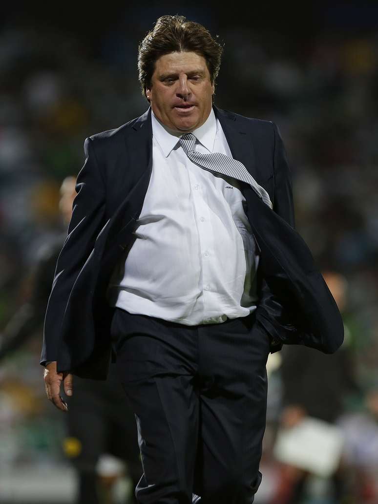 <p>Miguel Herrera fez lista somente com jogadores que atuam no M&eacute;xico</p>