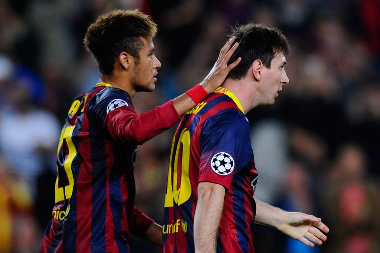 Neymar comemora vit&oacute;ria do Barcelona com Messi