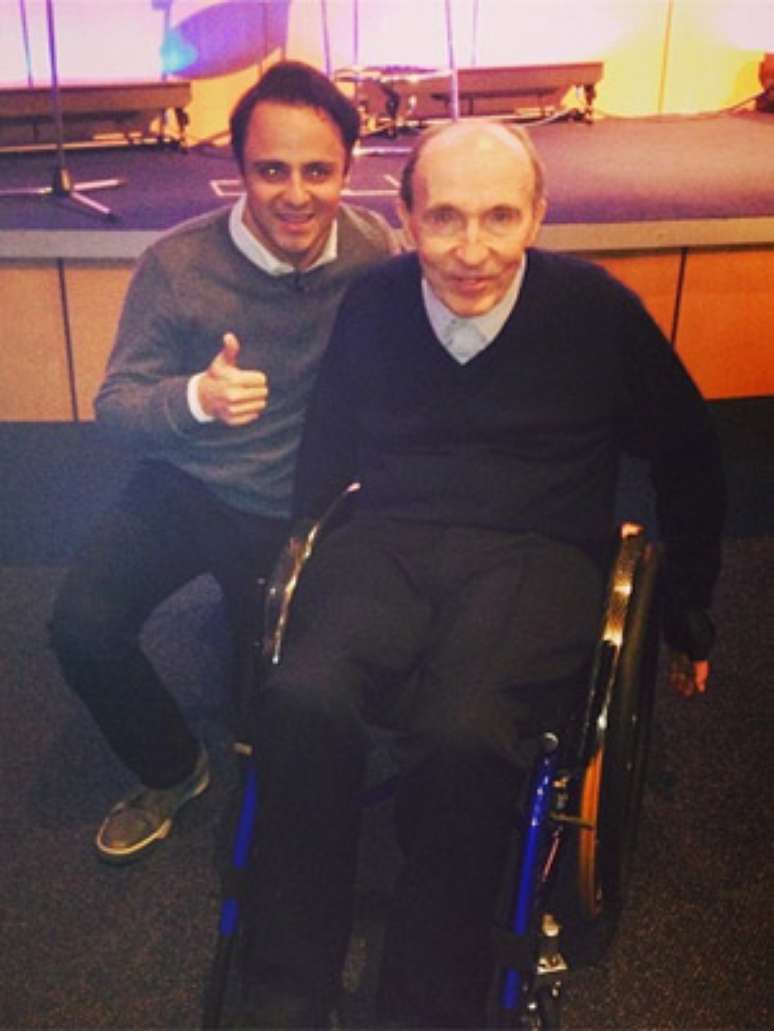 Massa posa com Frank Williams, fundador da escuderia