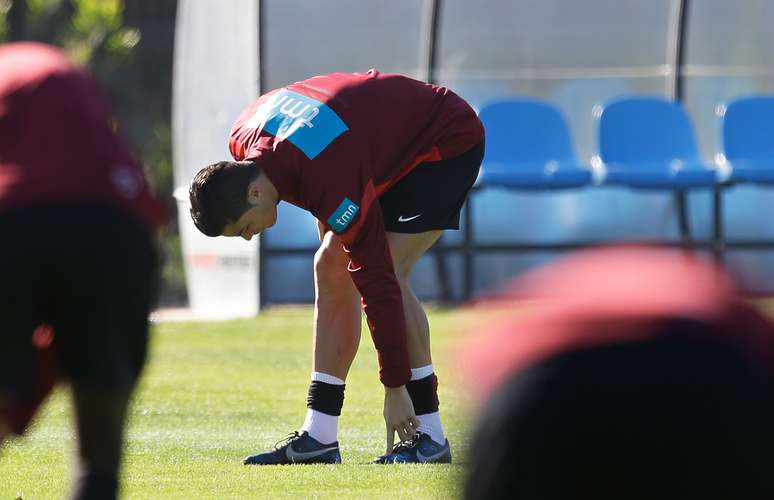 <p>Cristiano Ronaldo participou normalmente dos 15 minutos abertos &agrave; imprensa do treino de Portugal</p>