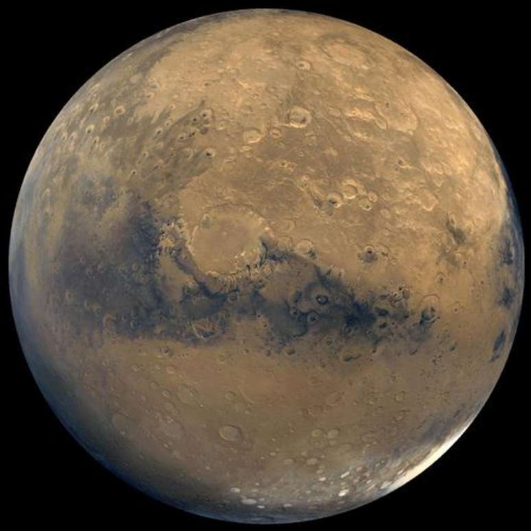 <p>Cientistas acreditam que Marte teve rios no passado</p>