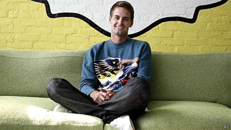 <p>Evan Spiegel, fundador do Snapchat recusou uma oferta de US$ 3 bilh&otilde;es do Facebook</p>