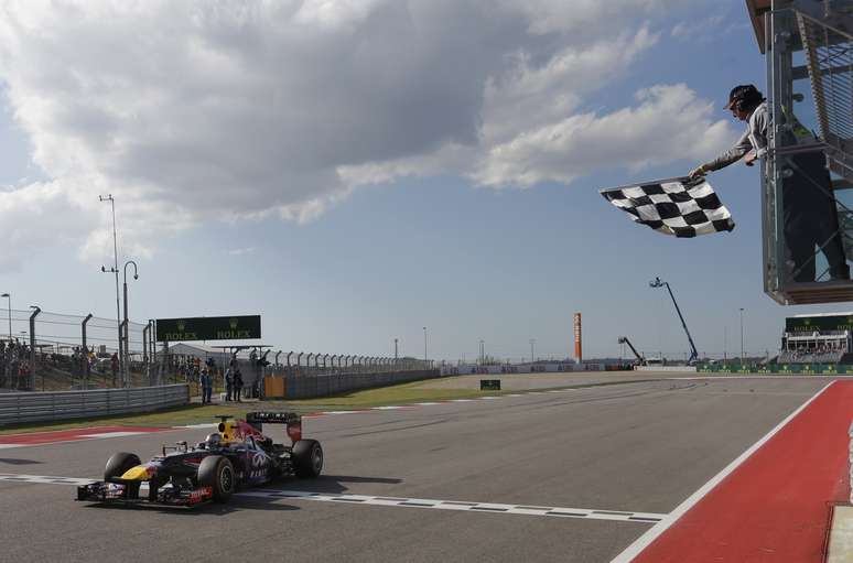 <p>Alemão largou na pole position e sofreu poucas ameaças dos rivais em Austin</p>