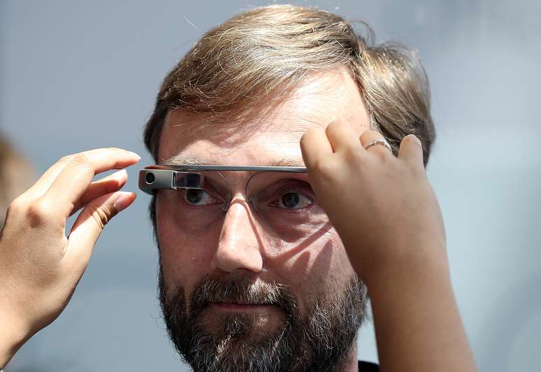 <p>Google Glass ganhou suporte completo ao Hangout</p>