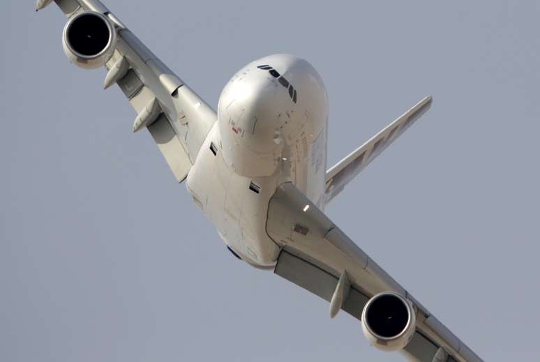 <p>Airbus A380 &eacute;&nbsp;maior avi&atilde;o comercial de passageiros do mundo</p>