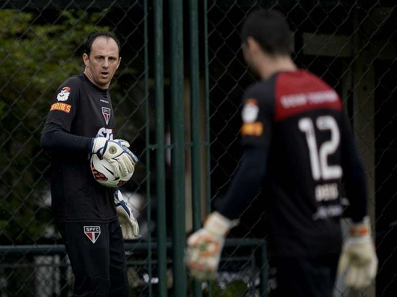 São Paulo X Botafogo: Terra Segue Duelo Minuto A Minuto