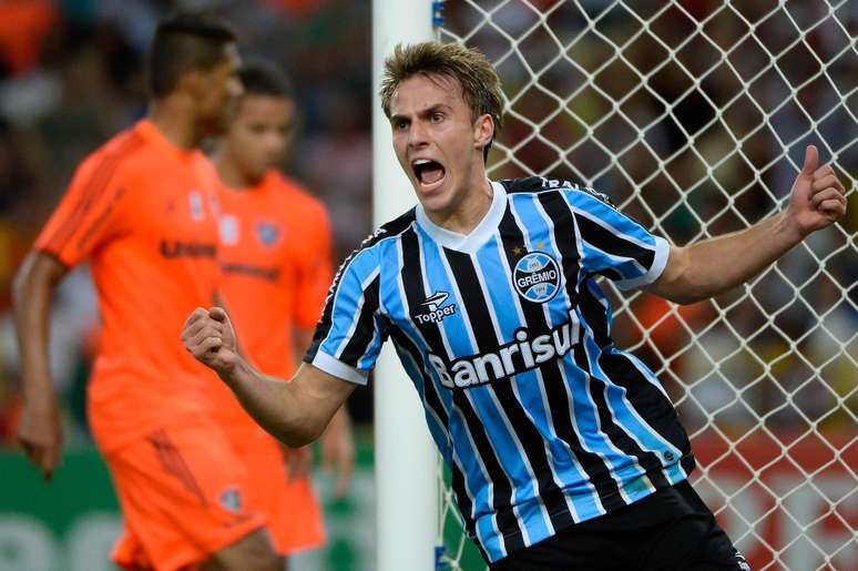 <p>Bressan virou titular e chamou atenção de investidores</p>