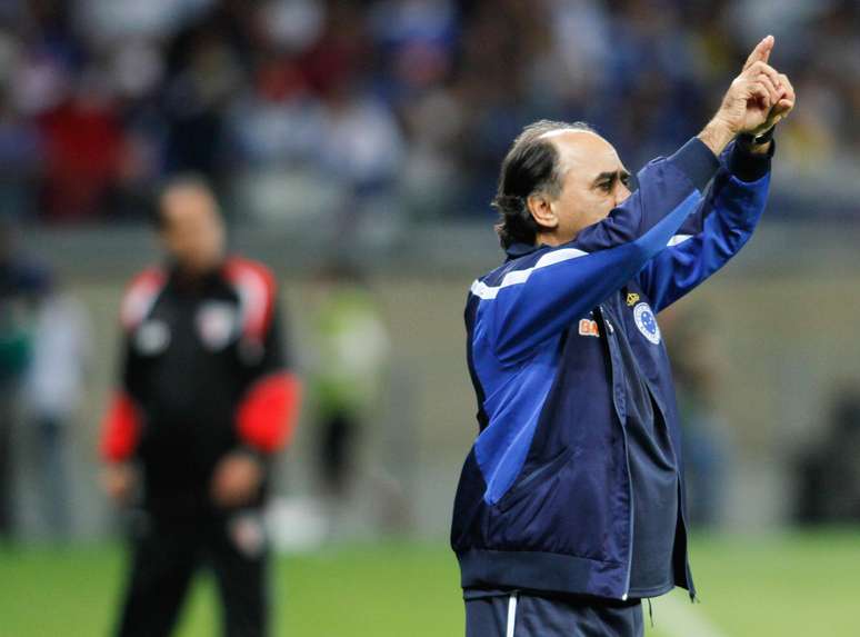 <p>Cruzeiro, de Marcelo Oliveira, foi punido pelo STJD</p>