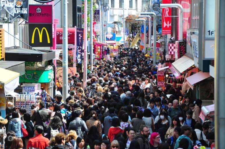 Destino de milhares de turistas em Tóquio, o bairro de Harajuku é conhecido por atrair estudantes estilosos na hora de se vestir