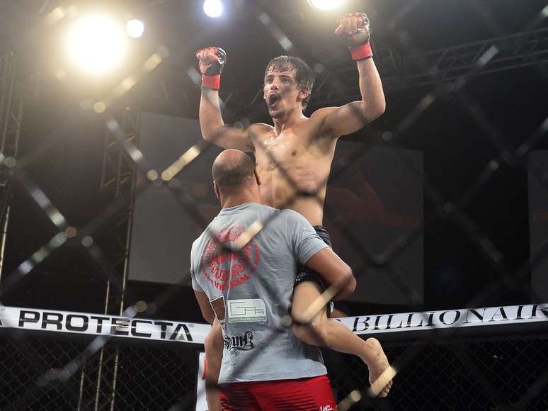 Eduardo Cabelo x Tiago Besour&atilde;o