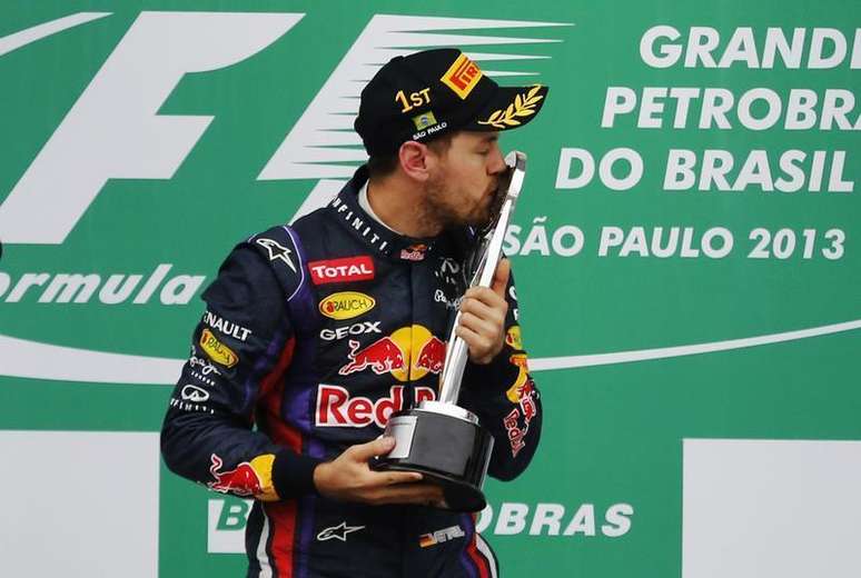 <p>Alemão Vettel levou o quarto título seguido na F1</p>