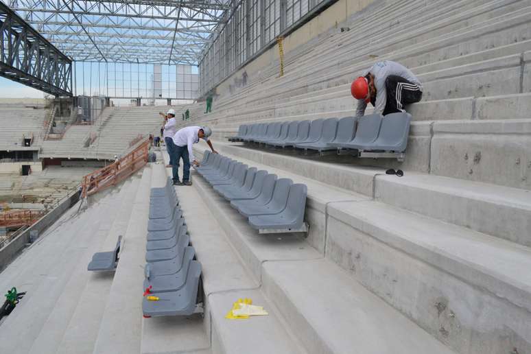 <p>Fifa questiona atrasos em estádios como Arena da Baixada (foto), Arena Pantanal e Arena da Amazônia</p>