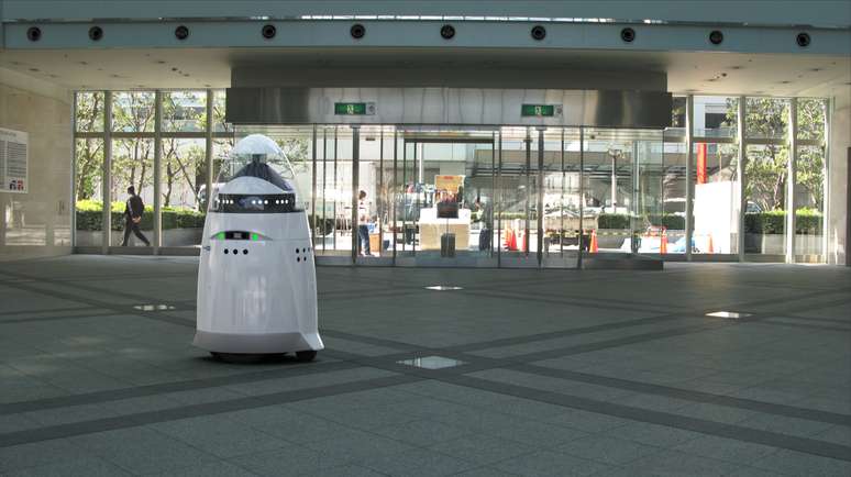 <p>K5 é uma mistura do R2 -D2, robô famoso da Saga de<em> Star Wars</em> e o robô da série <em>Perdidos no Espaço</em></p>