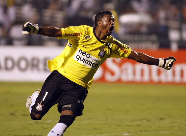 <p><strong>Felipe (goleiro): 3 rebaixamentos</strong><br />Vitória (2004), Vitória (2005 - Série B), Corinthians (2007)</p>