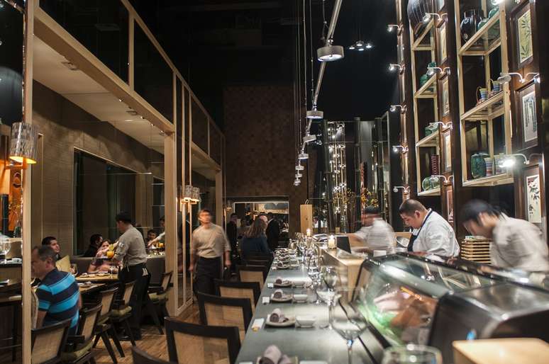 Considerado o segundo melhor restaurante de Santiago, casa reúne ceviches e temakis em seu cardápio