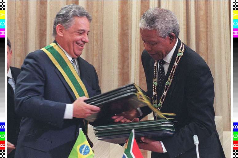 FHC e Mandela durante encontro em Pretória, em 26 de novembro de 1996