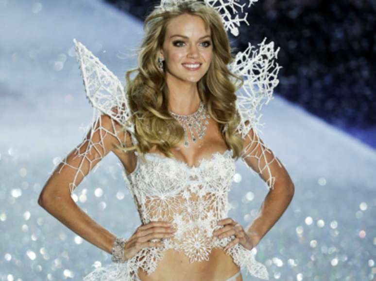 <p>Busti&ecirc; usado pela modelo Lindsay Ellingson foi impresso em 3D</p>
