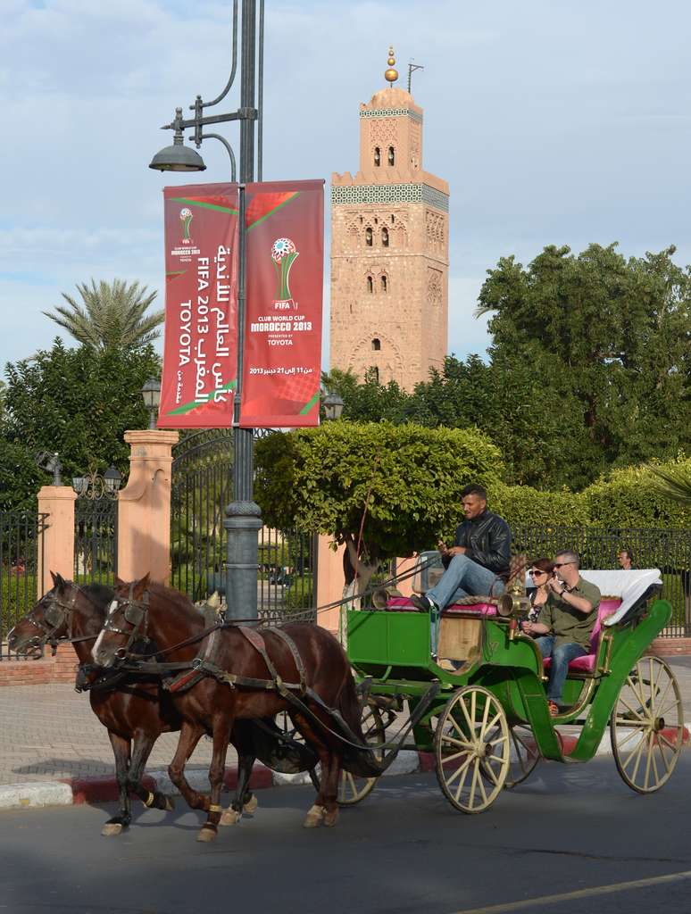 <p>Banners do Mundial de Clubes estão expostos pelas ruas de Marrakech</p>