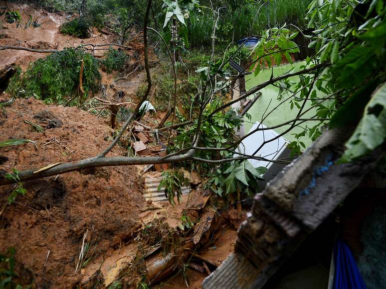 A diocese de Nova Igua&ccedil;u divulgou uma campanha de arrecada&ccedil;&atilde;o e j&aacute; come&ccedil;ou a receber donativos, que ser&atilde;o repassados aos necessitados