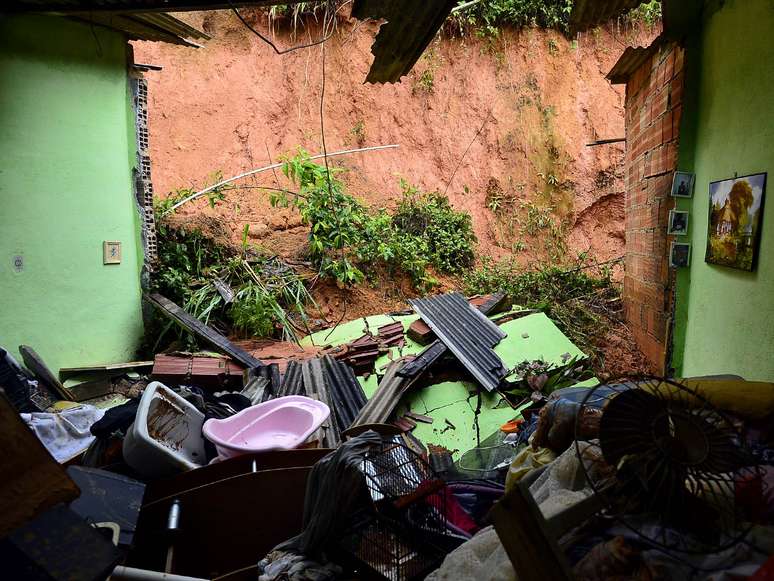 As doa&ccedil;&otilde;es podem ser entregues na secretaria da Matriz Nossa Senhora de F&aacute;tima e S&atilde;o Jorge, em Nova Igua&ccedil;u