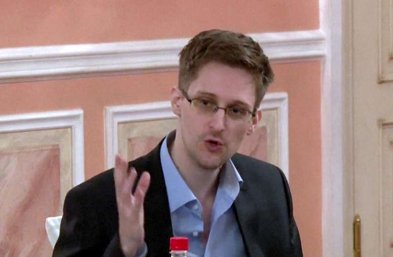 <p>Edward Snowden, fonte das denúncias à NSA</p>