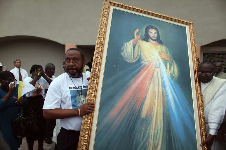 Imagem de Jesus com traços frágeis e pele clara não é corroborada por cientistas