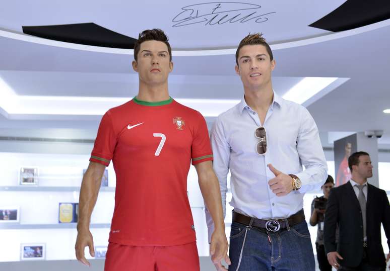 Cristiano Ronaldo inaugurou neste domingo seu próprio museu na cidade de Funchal, em Portugal; veja