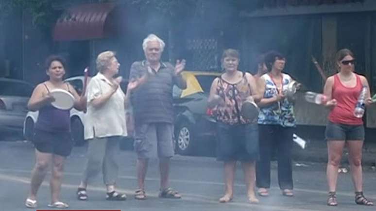 Populares protestam por causa dos apagões na Argentina em dias de recorde de calor