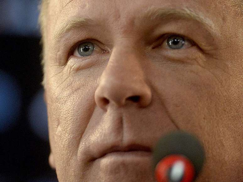 Mano Menezes volta ao Corinthians após passagens irregulares por Seleção e Flamengo