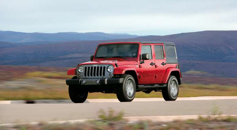 <p>China pediu à montadora Chrysler, controlada pela italiana Fiat, a corrigir possíveis defeitos em seu Jeep Wrangler</p>