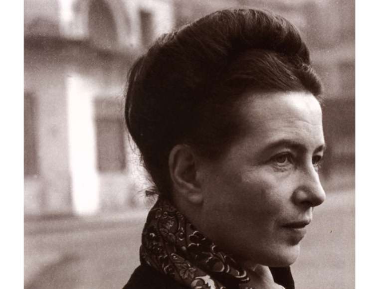 <p>&nbsp;Simone de Beauvoir escreveu mais de 20 livros</p>