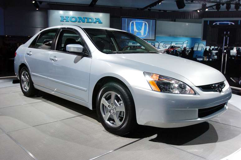 <p>Honda decidiu ampliar o recall após ter sido informada sobre um acidente envolvendo um modelo Accord 2005 que ocorreu na Califórnia em maio</p>