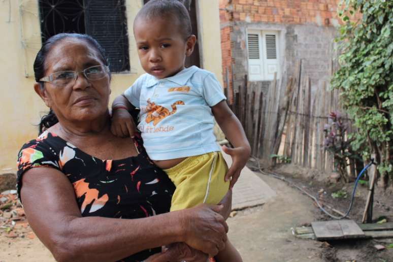 A aposentada Maria da Assunção, 62 anos, diz que, se pudesse, mudava da Vila Sarney Filho em função da falta de segurança