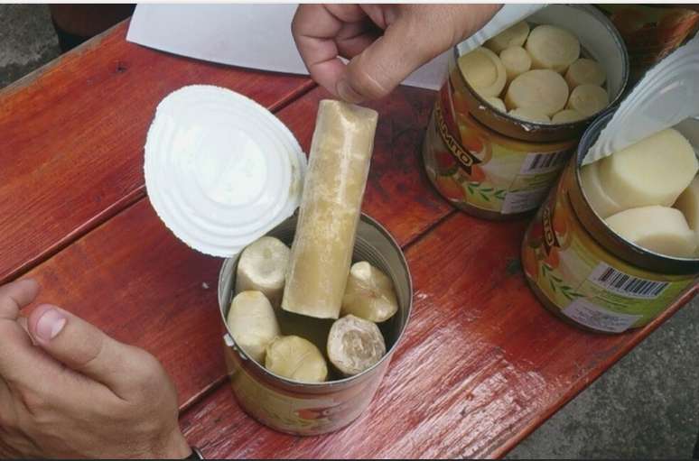 A droga foi encontrada dentro de latas de palmito que seriam enviadas para a Holanda