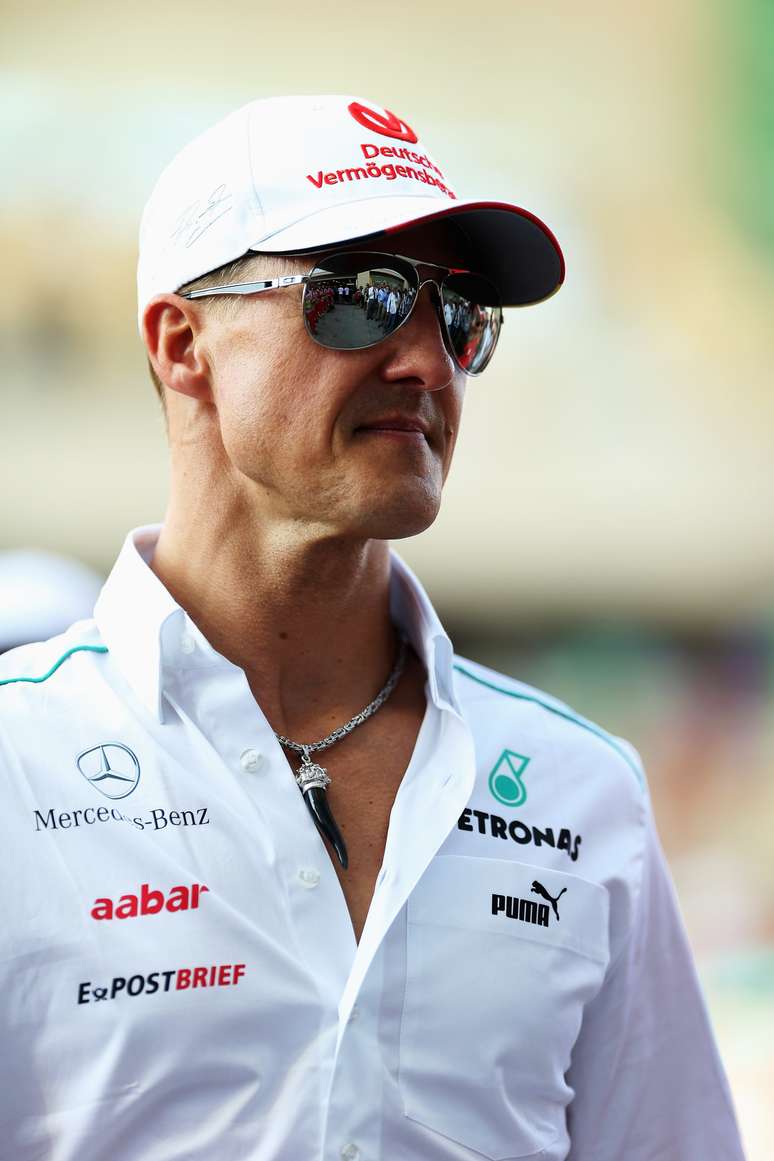 <p>Schumacher passa por processo para sair aos poucos do coma induzido</p>