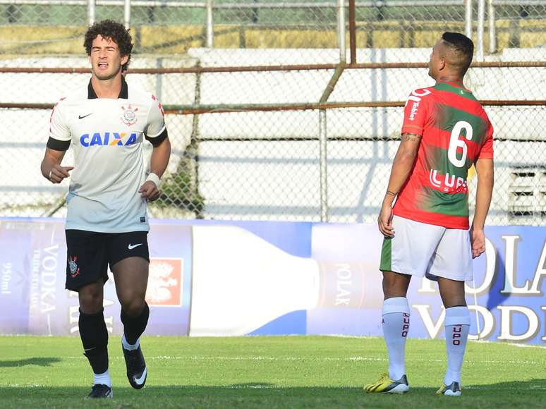 <p>Pato é novo reforço do São Paulo...</p>