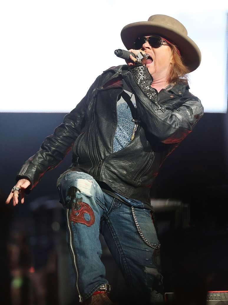 Axl Rose é vocalista do Guns N' Roses